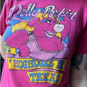 Vintage 80s Dolly Porkin’ Novelty T-Shirt | Hot Pink 50/50 Tee | Texas | Size M